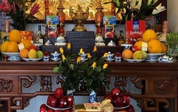 Cúng Rằm tháng 7 Âm lịch 2025: 5 loại hoa đại kỵ tuyệt đối không đặt lên bàn thờ