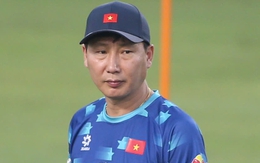 HLV Kim Sang-sik ngợi khen ngôi sao Việt kiều, chỉ ra "đối thủ tàng hình" gây khó cho U23 Việt Nam