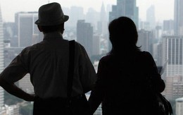 Chưa kịp vui vì mua căn nhà 8 tỷ, cặp vợ chồng sốc nặng khi biết sự thật phía sau: "Chúng tôi sẽ phải làm việc cả đời để trả nợ!"