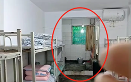 Căn phòng KTX đại học khiến nhiều sinh viên khóc thét, phụ huynh xem ảnh "xót đứt ruột": Sao lại để con tôi ở nơi như này?