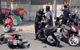 TP HCM: Công an đang xác minh 2 clip phản cảm liên quan 1 người đàn ông