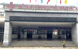 Tự làm thịt cóc ăn, 9 học sinh nhập viện