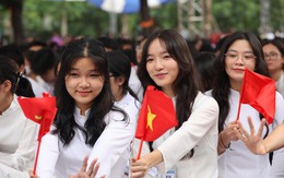 Tin vui đặc biệt từ Chính Phủ dành cho hàng chục triệu người dân trong năm học mới