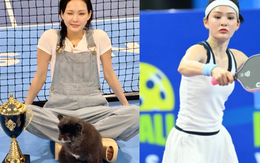 Hiền Hồ khoe cúp pickleball nhưng đọc danh hiệu thì té ngửa