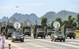 Chứng kiến dàn khí tài hùng hậu của Viettel, cư dân mạng dí dỏm: Bõ công bao năm dùng nhà mạng "quốc dân"