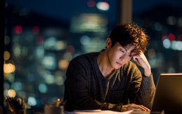 Sau tuổi 35 phải nhớ: 5 thói quen khiến bạn nghèo nhanh chóng