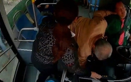 Một tài xế xe buýt ở TPHCM đột quỵ khi đang lái xe