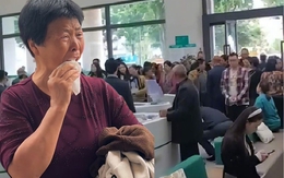 Hơn 100 người gửi 377 tỷ đồng vào ngân hàng với cam kết lãi suất cao, đến nhận tiền thì nhân viên thông báo: 0 có đồng nào