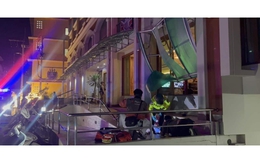 Phát hiện người đàn ông khỏa thân rơi từ tầng 7 khách sạn xuống đất