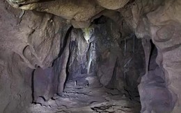 Mở cửa 1 hang động bị niêm phong suốt 40.000 năm, chuyên gia bị sốc trước những gì thấy trước mắt