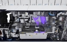 Sếp lớn của ASML tuyên bố: Trung Quốc đang tiến bộ theo cách mà chúng ta không thể ngăn cản