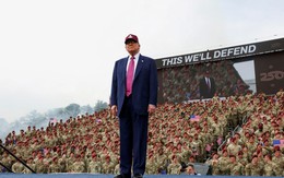 Vì sao phút chót ông Trump đổi ý kế hoạch tấn công Iran?