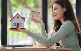 Lương tháng 25 triệu, đang sống vui vẻ thoải mái nhưng vì một câu nói của mẹ mà tôi hốt hoảng chênh vênh