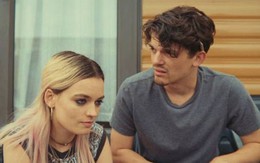 Xem phim Sex Education, chị em tôi đã nói chuyện lại với nhau sau 2 tháng giận dỗi: Chưa quá muộn cho một lời xin lỗi!