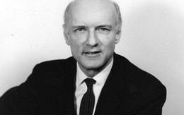 Năm 1960, một nhà vật lý dự báo thế giới sẽ đi đến hồi kết vào năm 2026