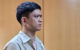 Bị nhắc nhở, gã công nhân máu lạnh tạt axit 4 quản lý, cấp trên để trả thù