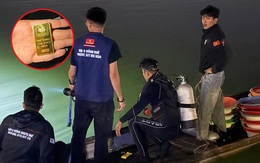 Du khách đánh rơi 2 cây vàng xuống sông Hương: Đã lặn tìm được 1 cây, lý do tạm dừng tìm kiếm