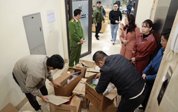 Phanh phui “đế chế” thực phẩm chức năng giả doanh thu 1.800 tỷ: Hàng trăm tấn collagen, vitamin tuồn ra thị trường suốt 13 năm