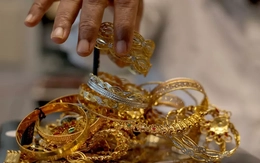 Giá vàng thế giới tăng mạnh chưa từng thấy