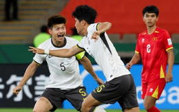 BLV Trung Quốc gây tranh cãi vì chê U23 Hàn Quốc yếu, tuyên bố U23 Nhật Bản đá 11m cũng không vào nổi