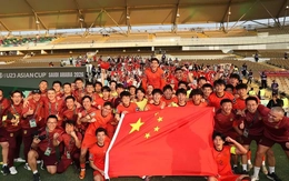 Hội CĐV kêu gọi mặc áo đỏ cổ vũ U23, cư dân mạng Trung Quốc: đưa 500 nhân dân tệ thì mặc