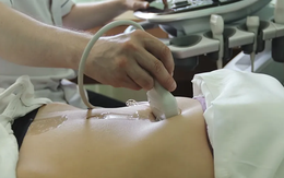 Người phụ nữ 60 tuổi mắc ung thư gan, một nửa gan là mỡ vì ngày nào cũng ăn 2 món "vạn người mê"