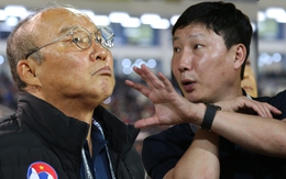 Cử chỉ đẹp của HLV Kim Sang-sik và bài học “đắc nhân tâm” nơi thầy Park vực dậy bóng đá Việt Nam