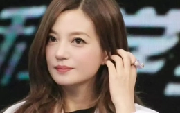 Triệu Vy bị tấn công