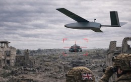 Drone cảm tử HAMMER lộ diện, xuyên 600 mm thép giáp