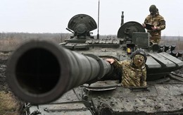 Mỹ tuyên bố xe tăng T-72B3M 'không có cơ hội chiến thắng' trước M1E3 Abrams