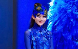 "Khổng Tước" Dương Lệ Bình tuổi 68: Cân nặng của tôi khoảng 42 đến 44 cân, ngày nào tôi cũng cân