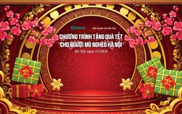 Tặng 150 suất quà Tết cho người mù nghèo, neo đơn ở ngoại thành Hà Nội