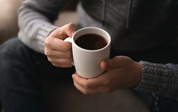 Khuyến cáo: Thói quen uống cà phê sáng gây hại dạ dày