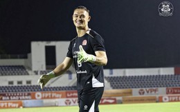 Cựu tuyển thủ châu Âu chính thức có quốc tịch Việt Nam, sẵn sàng cùng HLV Kim Sang-sik đấu Malaysia