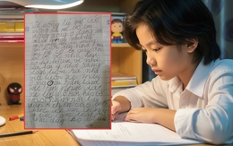 Thấy "miếng rác" bên hông cặp sách của con, bà mẹ mở ra đọc rồi hết hồn: Cười thì cười đấy mà bao nhiêu người cũng rơi nước mắt