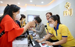 Vàng phá vỡ mốc 190 triệu: Huy Thanh, Bảo Tín Mạnh Hải đua bán vàng mini 0,05 - 0,1 chỉ, PNJ bán 0,39 - 0,79 chỉ, đúc Doraemon, Hello Kitty vào hộp mù