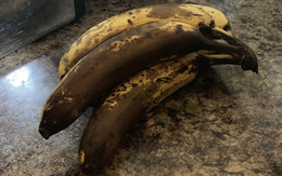 Chuối bảo quản kiểu này, 3 ngày là thâm đen, nhão nhoét