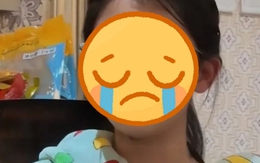 Cô bé 14 tuổi khóc lóc "tố" bố không cho ra ngoài giao lưu với bạn bè, nhìn khuôn mặt em, nhiều người sửng sốt: Bố lo cũng đúng!
