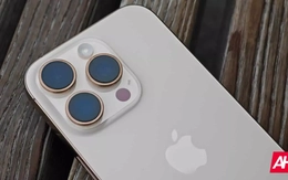 Người dùng iPhone báo cáo hiện tượng phồng pin khi bay