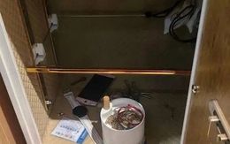 Mở két sắt của gia đình, tôi phát hiện thứ không nên nhìn thấy