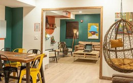 Chung tiền mở quán cà phê, đang bán ổn thì chủ đòi mặt bằng: Cặp bạn thân quyết chi hơn 18 tỷ làm 1 việc không ngờ!