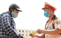 Vi phạm giao thông trừ vào lương từ 2026: Đối tượng và mức trừ bao nhiêu?