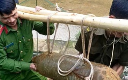 Phát hiện rocket, đạn cối giữa rẫy keo, ruộng lúa ở Quảng Ngãi