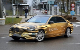 Học BMW, Mercedes-Benz sắp khai tử EQS, thay bằng S-Class điện: Dáng giống hệt nhưng gầm hoàn toàn khác bản xăng, động cơ chung với AMG