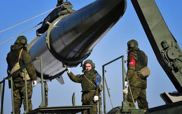 Tướng Ukraine thừa nhận Patriot Mỹ "mất tác dụng" trước tên lửa Nga