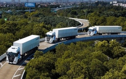 Một tài xế có thể lái 5 xe tải cùng lúc không? Hàng xóm Việt Nam đưa câu trả lời không thể thuyết phục hơn