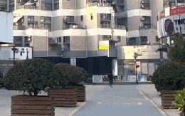 Hàng tỷ người "đau mắt" khi nhìn cảnh tượng này