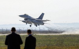 Tiêm kích F-16V tối tân nhất mất kiểm soát sau khi cập nhật phần mềm