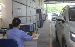 Ô tô "thi trượt" phải nộp phí kiểm định bao nhiêu?