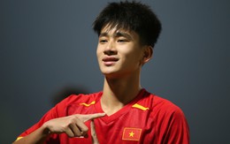Tuyển Việt Nam hòa 3-3 trước cường địch, tập huấn ở 2 quốc gia khác nhau trước ngày dự World Cup